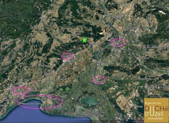Land w Castillon-du-Gard