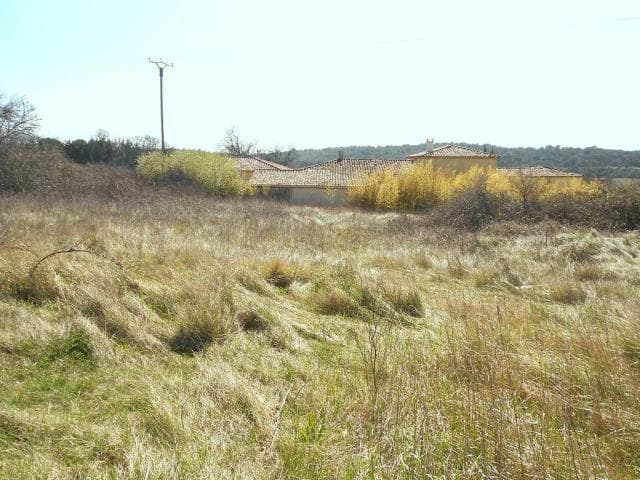 Land w Uzès